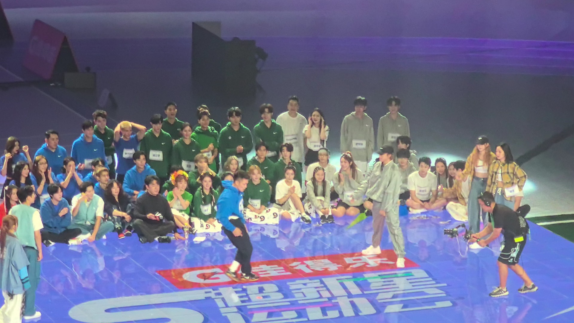 【超新星街舞比赛】赞多vs.乔治