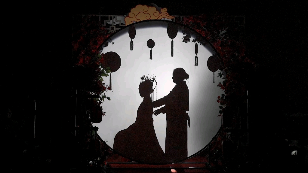 传统中式婚礼"三梳礼"