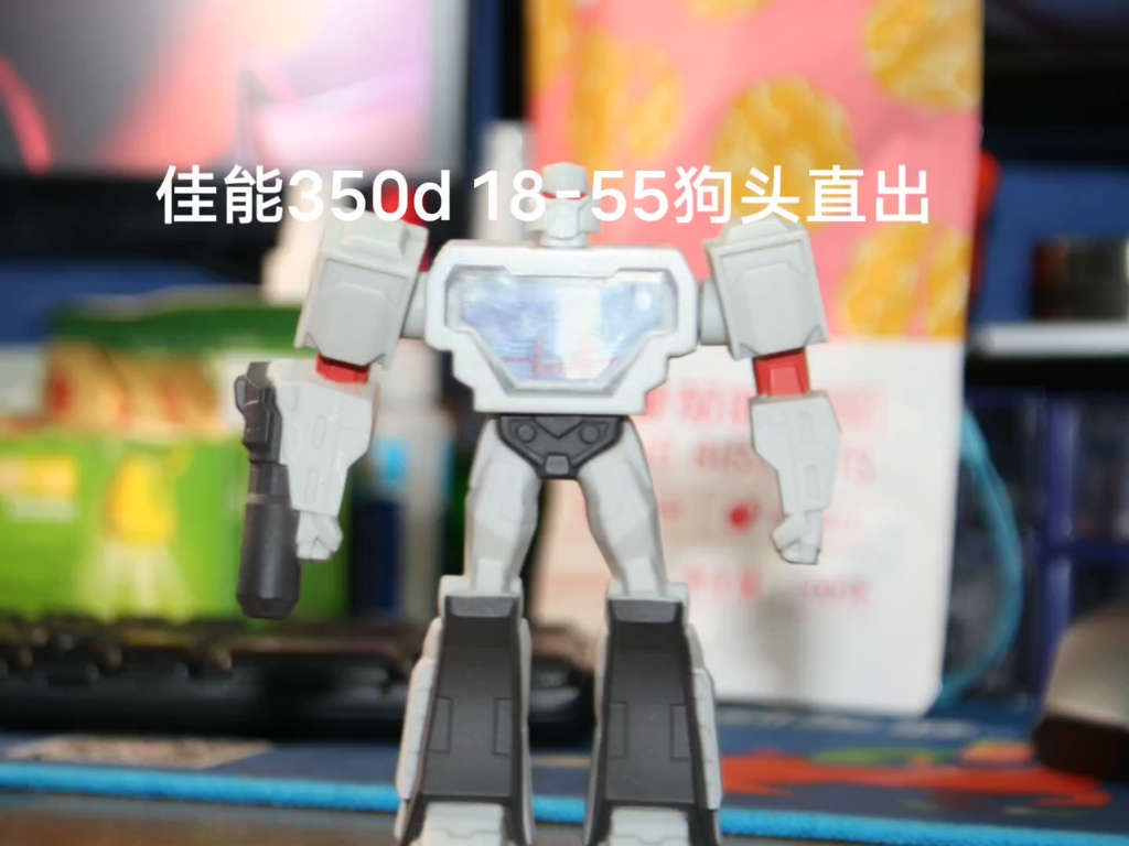 佳能350d:虚岁已经18的佳能350d,还能用哔哩哔哩bilibili