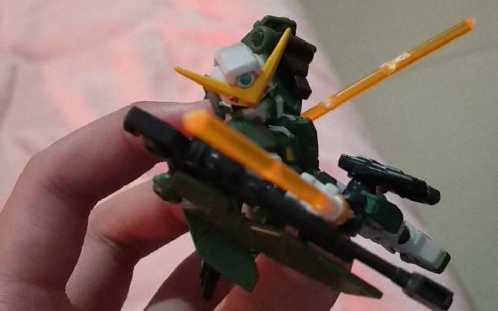 自制高这mse扭蛋光束军刀