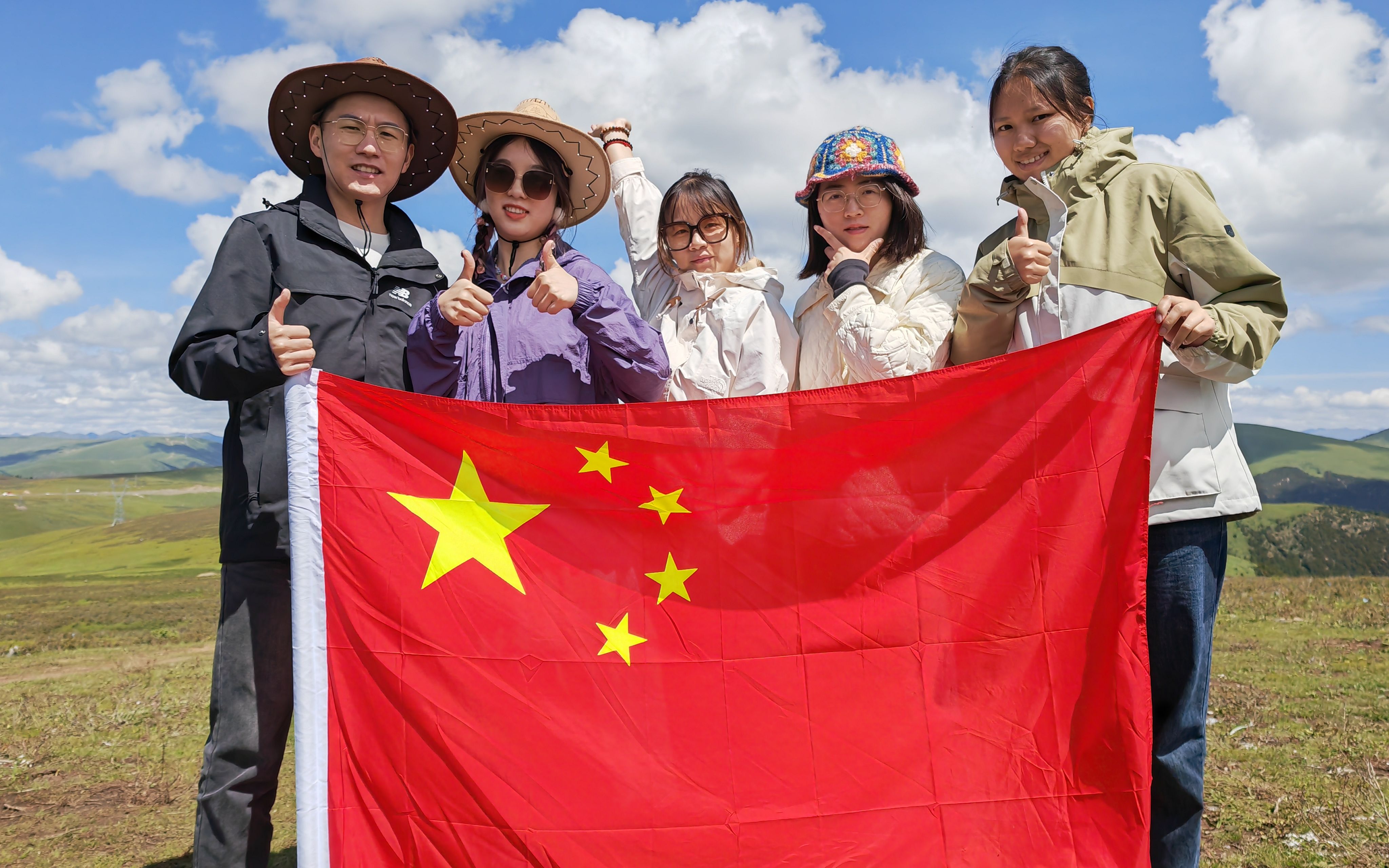 大好青春的川西之旅:成都木雅圣地新都桥亚丁稻城墨石公园丹巴四姑娘山哔哩哔哩bilibili