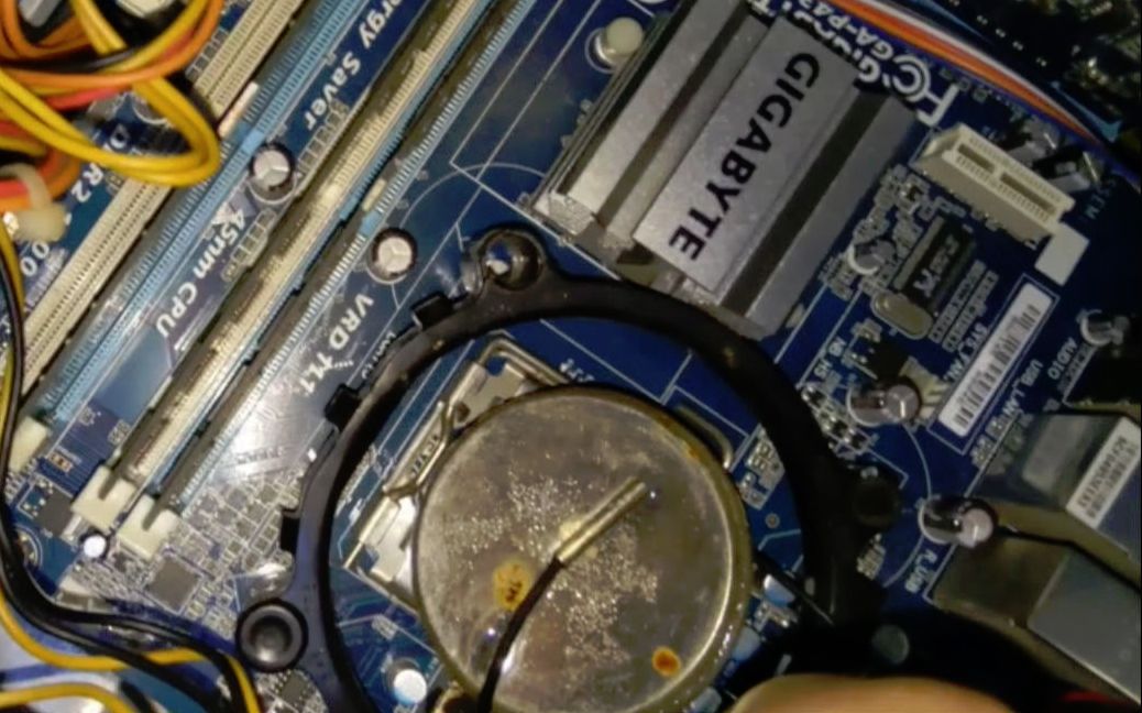 cpu烧开水 400元带显示器战守望