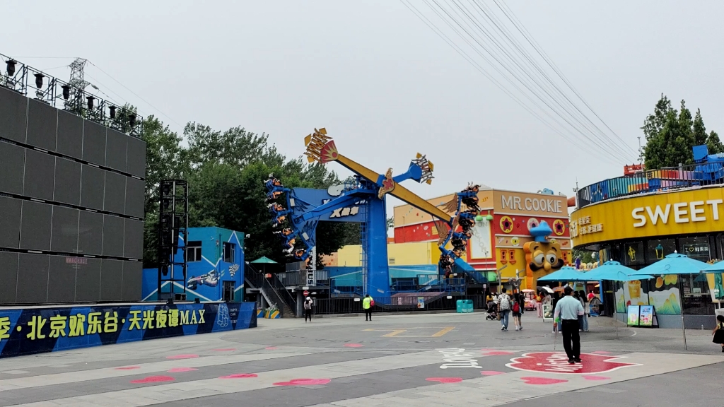 【北京欢乐谷】x战车 运行实录