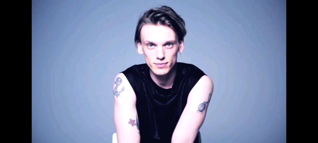 杰米·坎贝尔·鲍尔