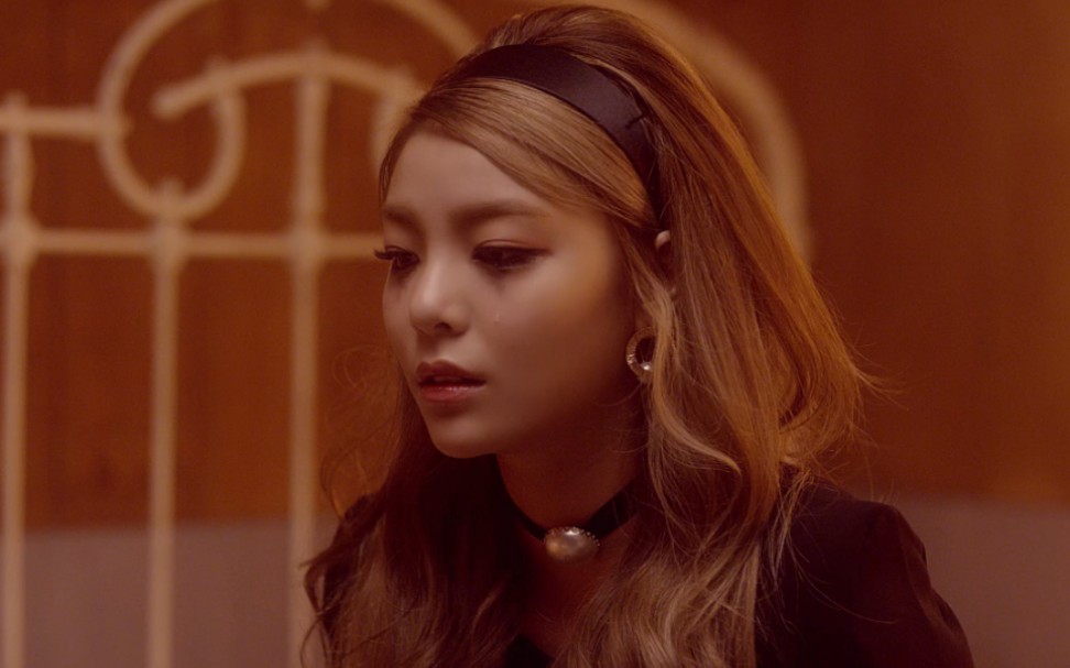 [图]MV - Ailee - Mind Your Own Business - 1080P