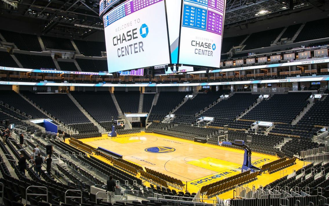 熟虾莱字幕带你逛遍价值14亿美金的勇士新主场