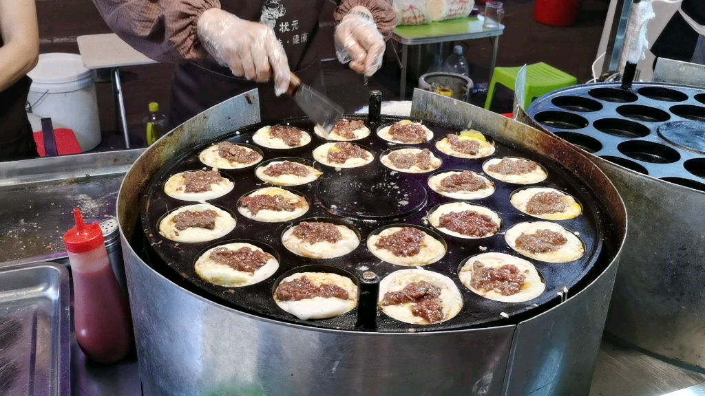 東北小城牛肉蛋堡