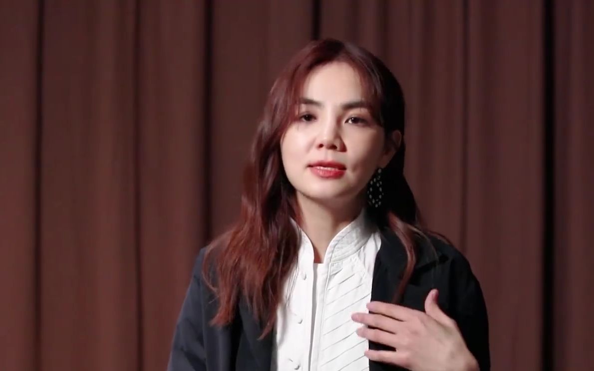 【陈嘉桦ella】20200316《青春有你2》导师专访_哔哩哔哩 (゜-゜)つロ