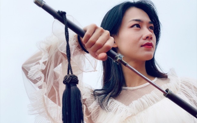 【延妍小师姐】早知惊鸿一场 何必情深一往