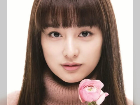 [微笑]甜美女孩!