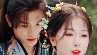 是躲在妙妙身后，扯衣带的子期啊