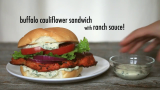 [图]【素食】水牛城花菜三明治VEGAN BUFFALO CAULIFLOWER SANDWICH