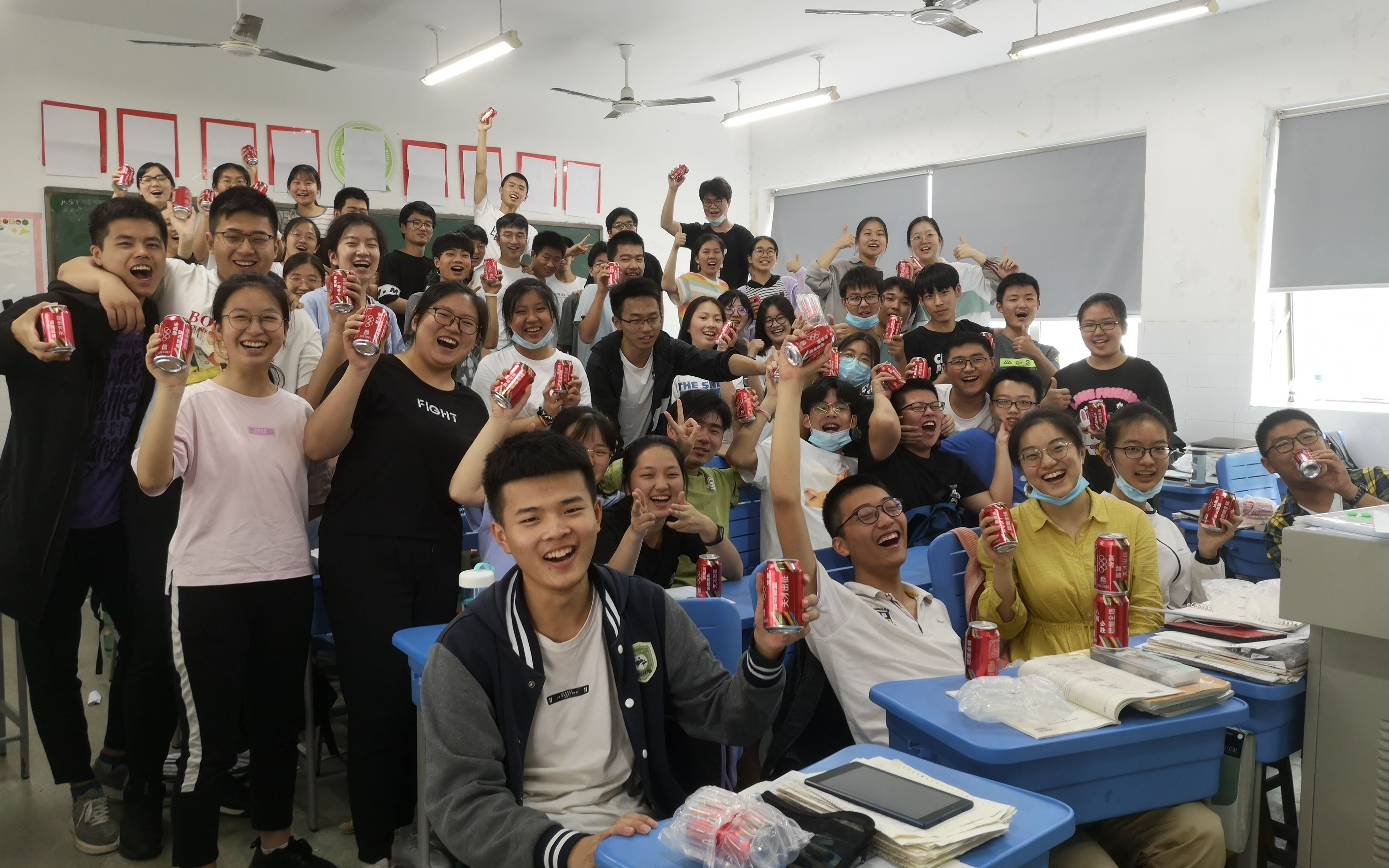 合肥八中2020届高三八班毕业视频