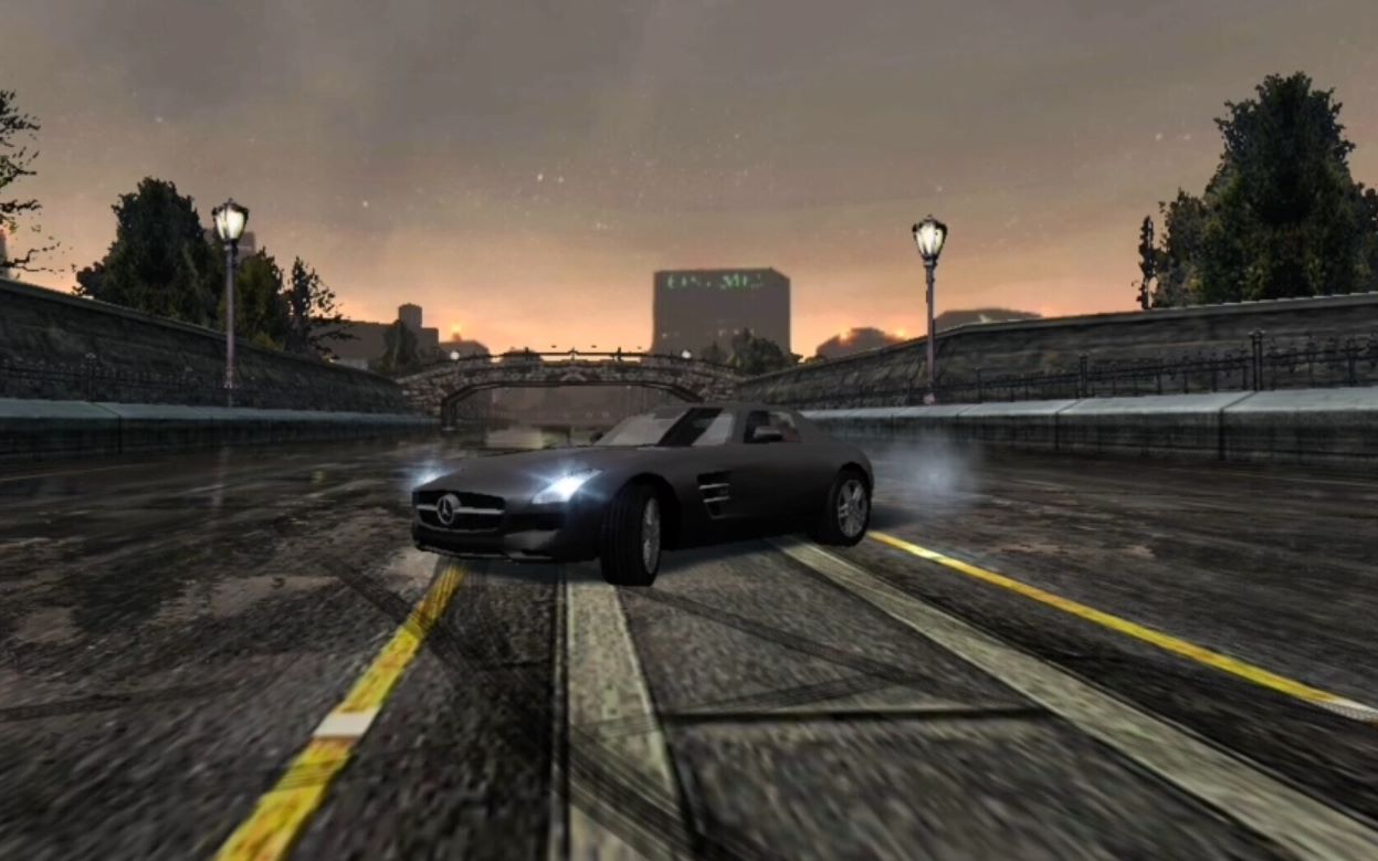 手游极品飞车17:最高通缉 奔驰slsamg(nfs) vs通缉5_哔哩哔哩 (゜-゜)