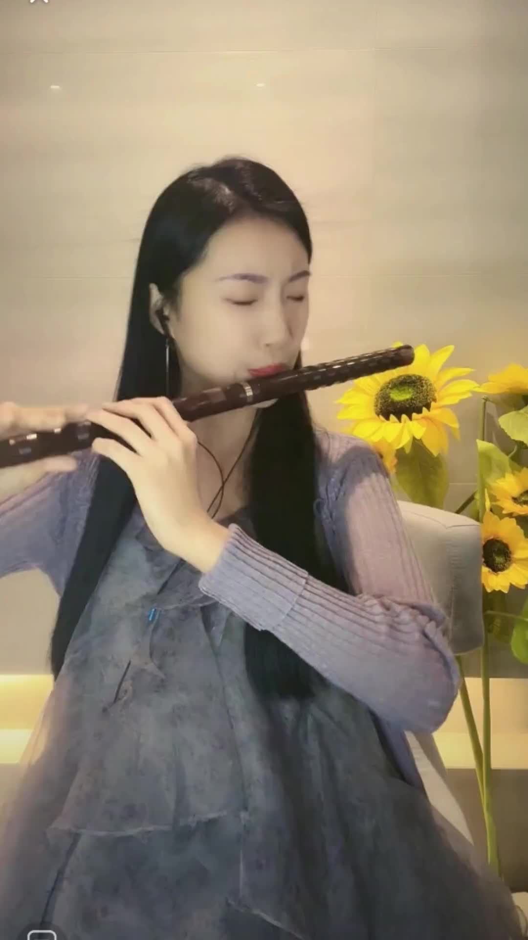 喝下这壶老酒呀我壮志未酬,子涵演奏一壶老酒笛子版竹笛子涵 弘扬国乐