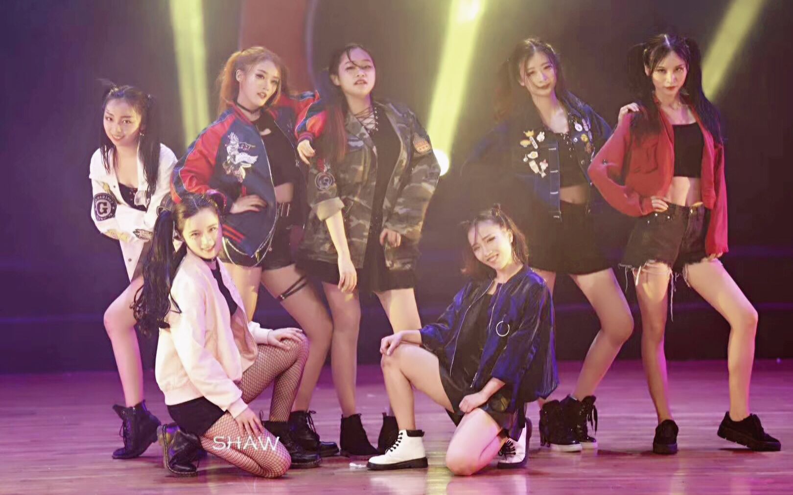 【whatta man】ioi翻跳whatta man小丑女版正面南京理工大学舞蹈团