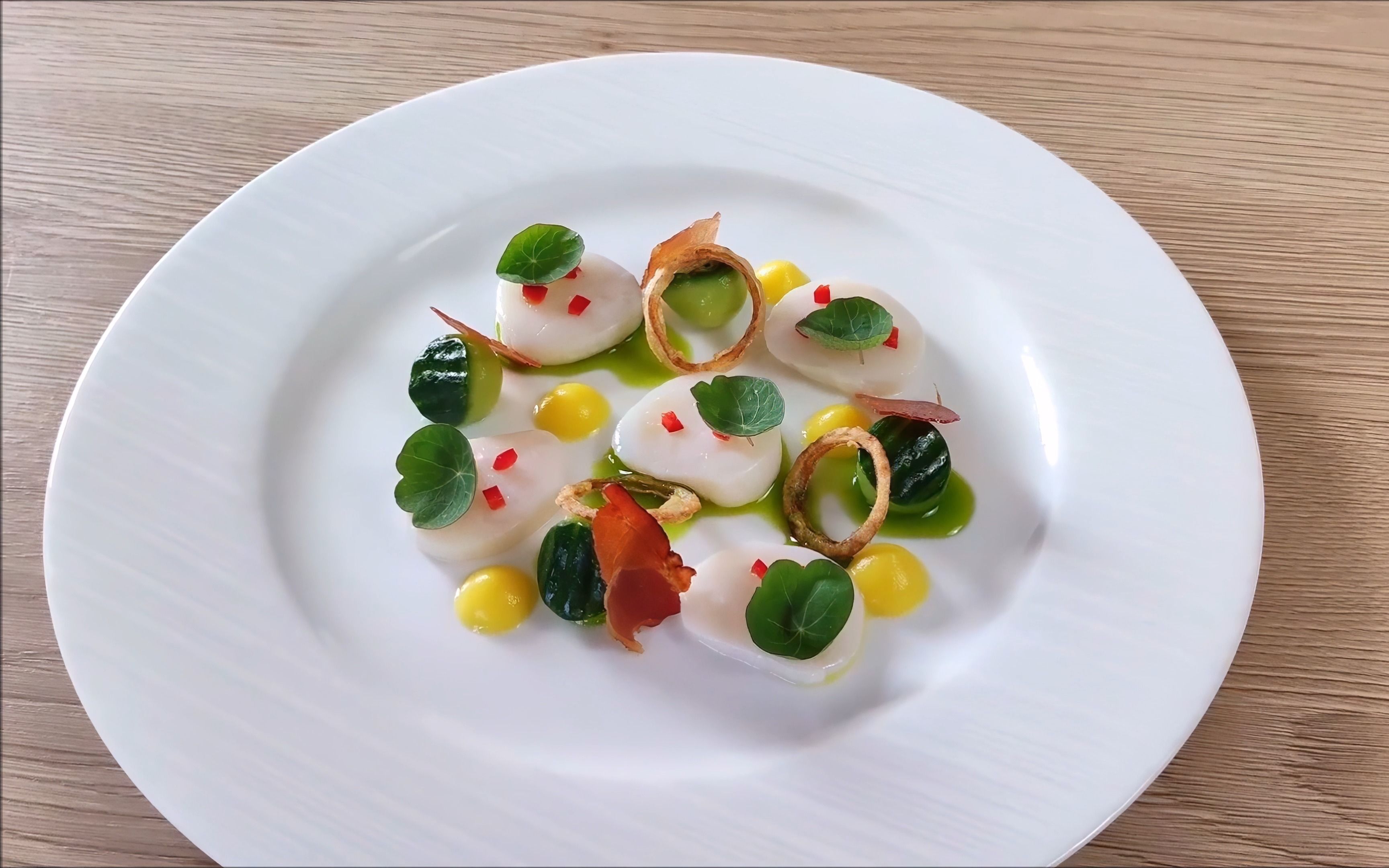 【chef majk 美食教学中英双字幕】前菜冷盘生腌贝柱,柑橘酱,节瓜