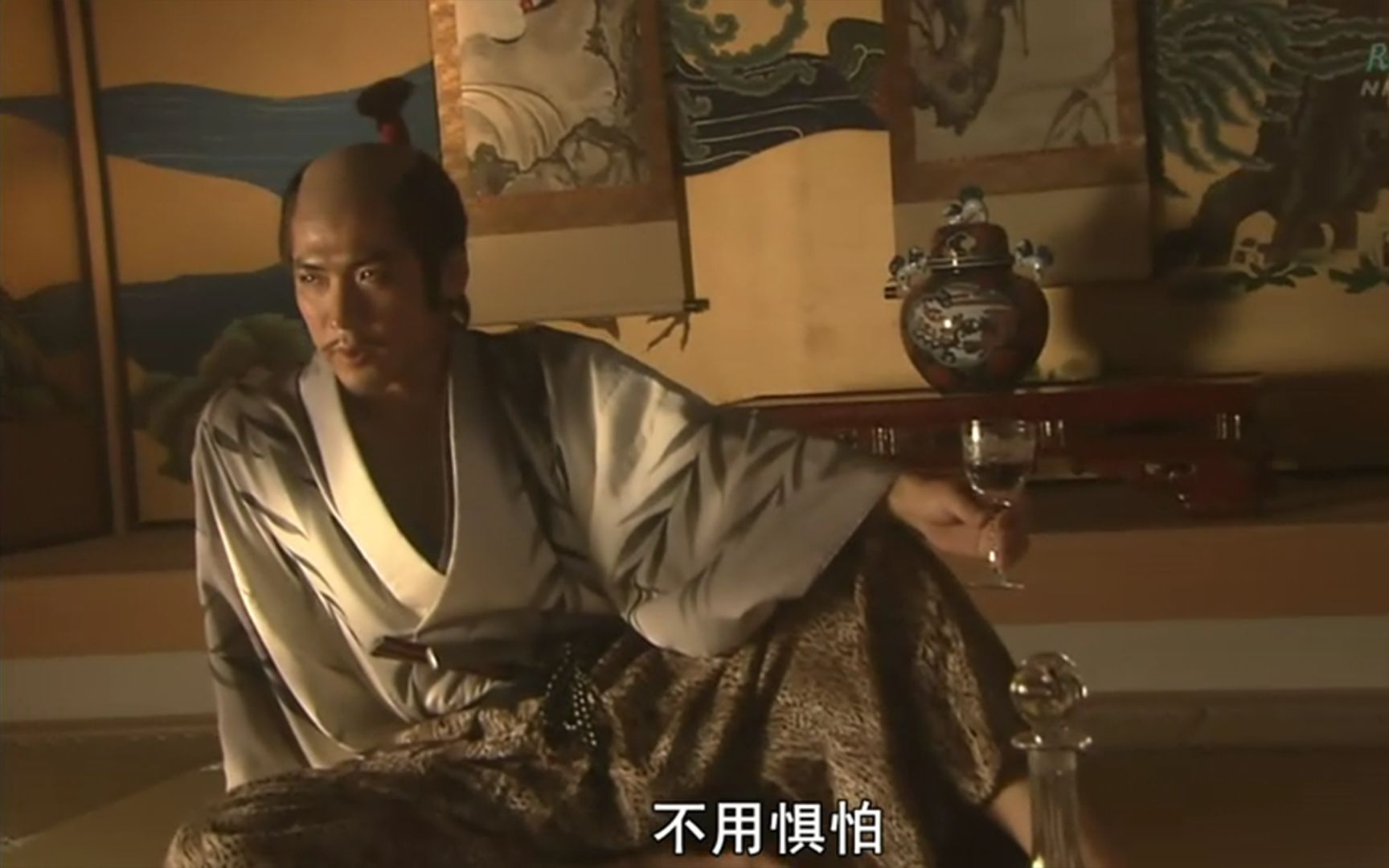 日本战国第六天魔王织田信长对于上杉谦信在手取川之战大败柴田胜家一