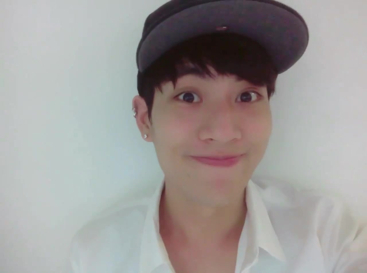 【spexial】20170914 林子闳脸书更新 其实我也不懂为什麼会害羞 啧啧