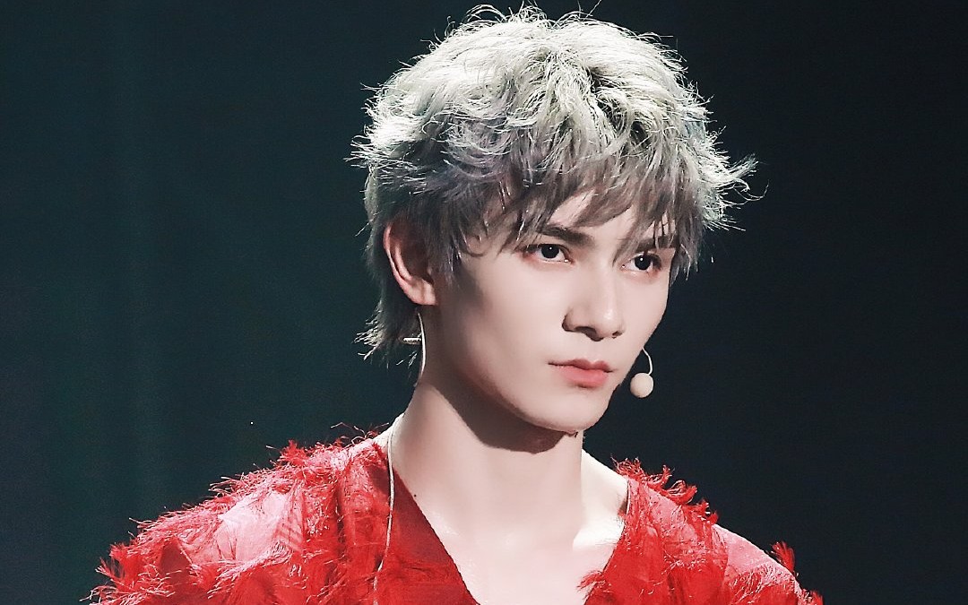 【青春有你】【unine何昶希】男团kp king 的青春之路回顾_哔哩哔哩