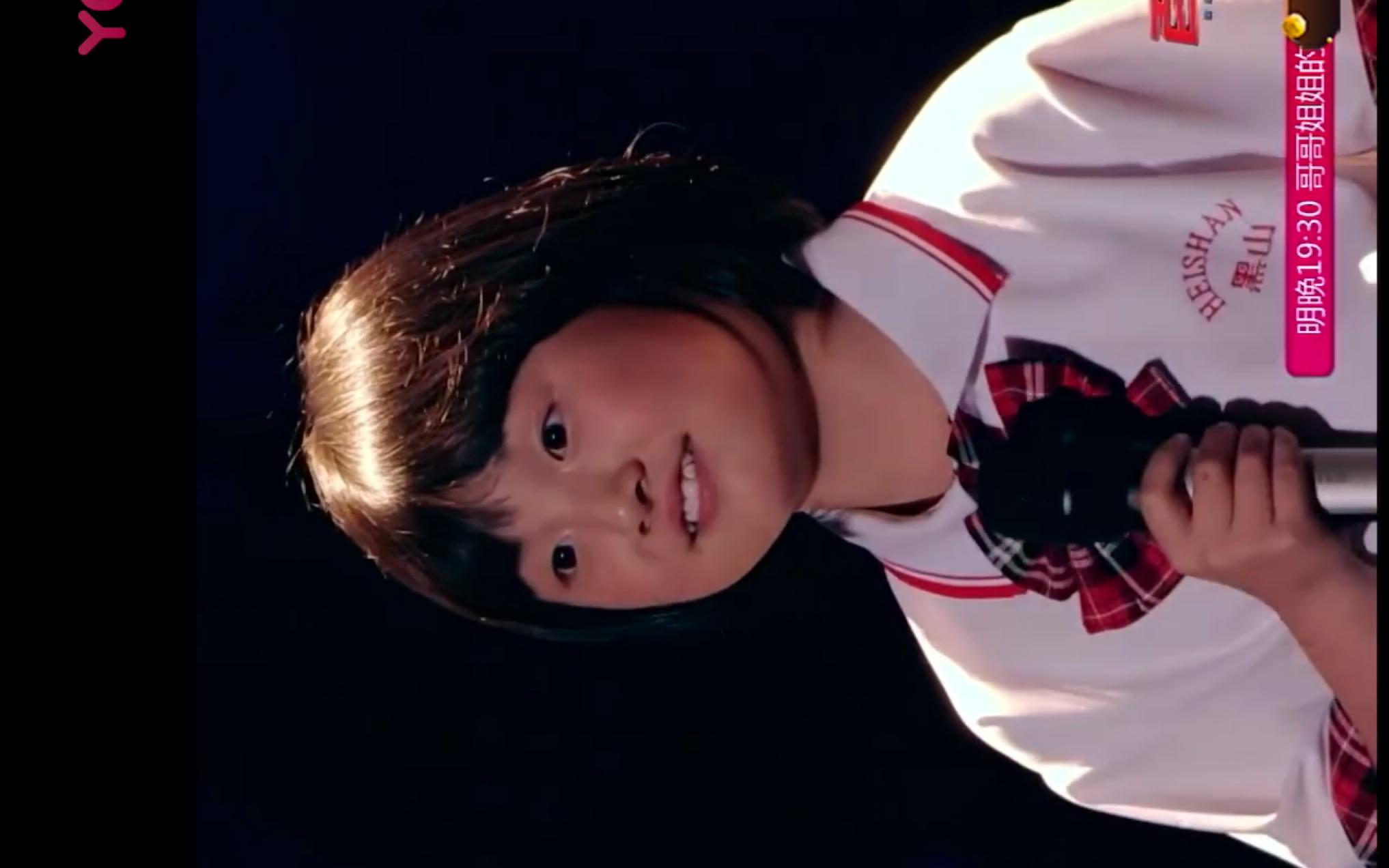 韩甜甜明天你好感动现场所有观众长大以后我只能奔跑