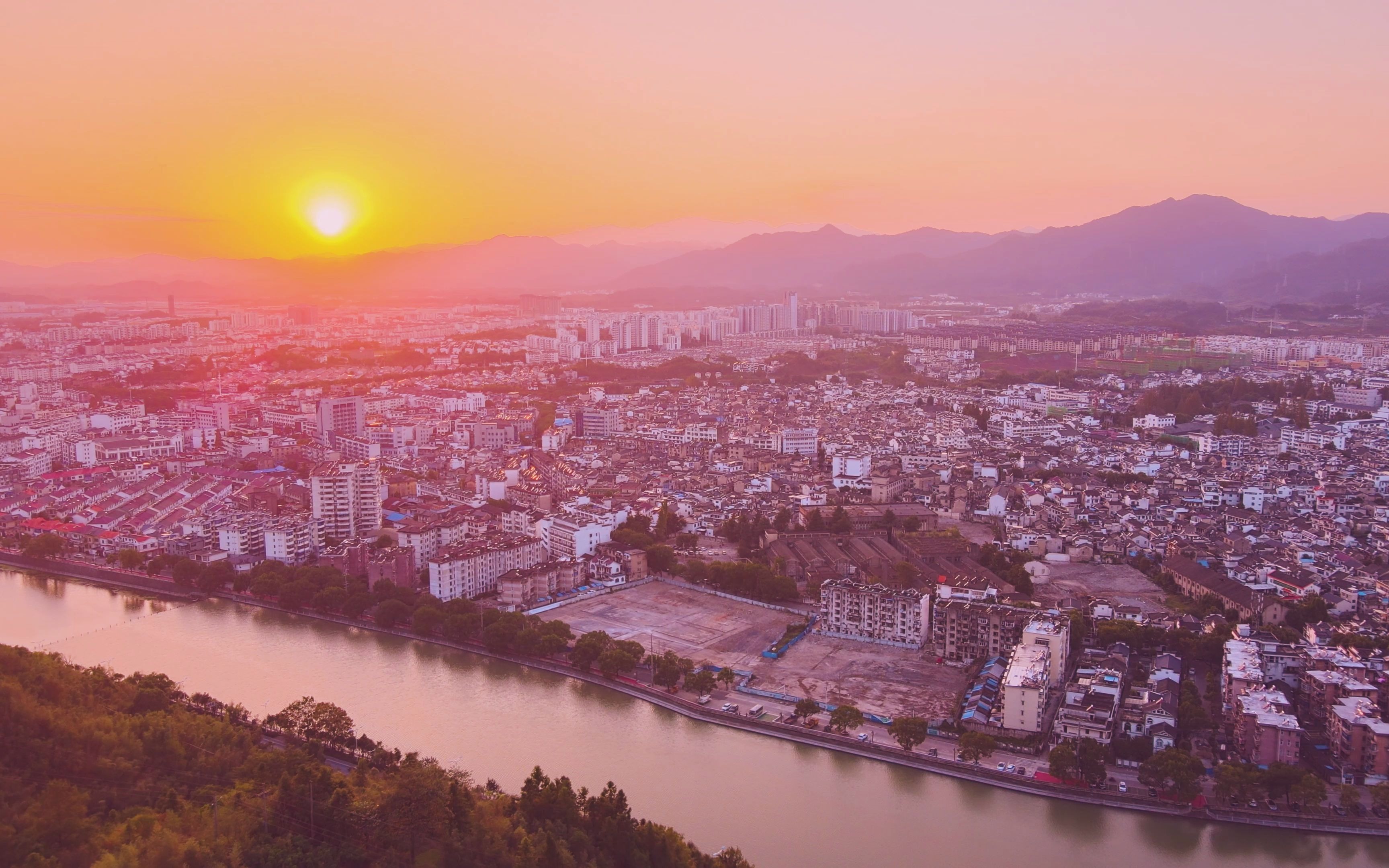 航拍绩溪_哔哩哔哩 (゜-゜)つロ 干杯~-bilibili