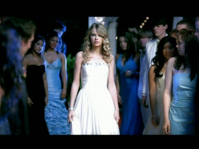 [图]You Belong With Me - Taylor Swift