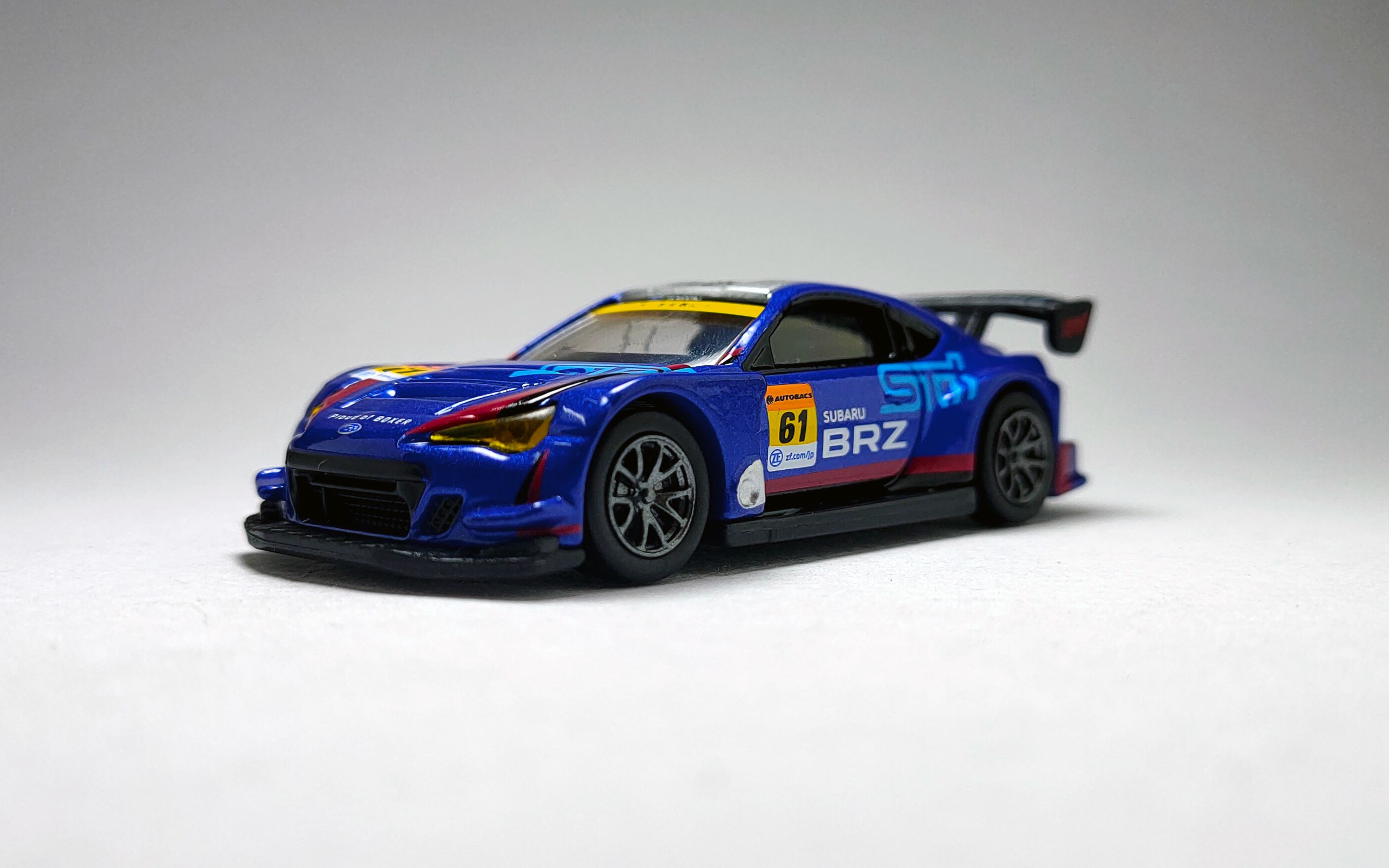 一分钟玩具开盒多美卡黑盒斯巴鲁brzrdsport开盒把玩评测