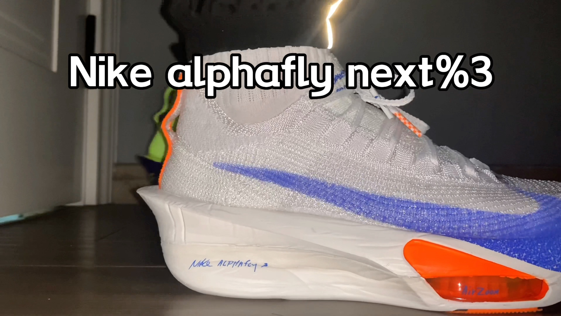 nike alphafly next%3上脚