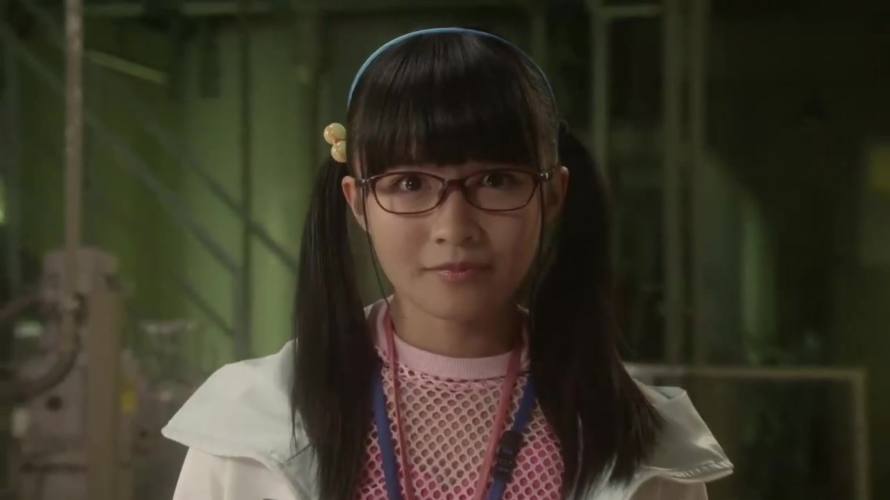 艾克斯奥特曼:琉依见艾克斯在发光,她十分地开心,看来他快好了_哔哩