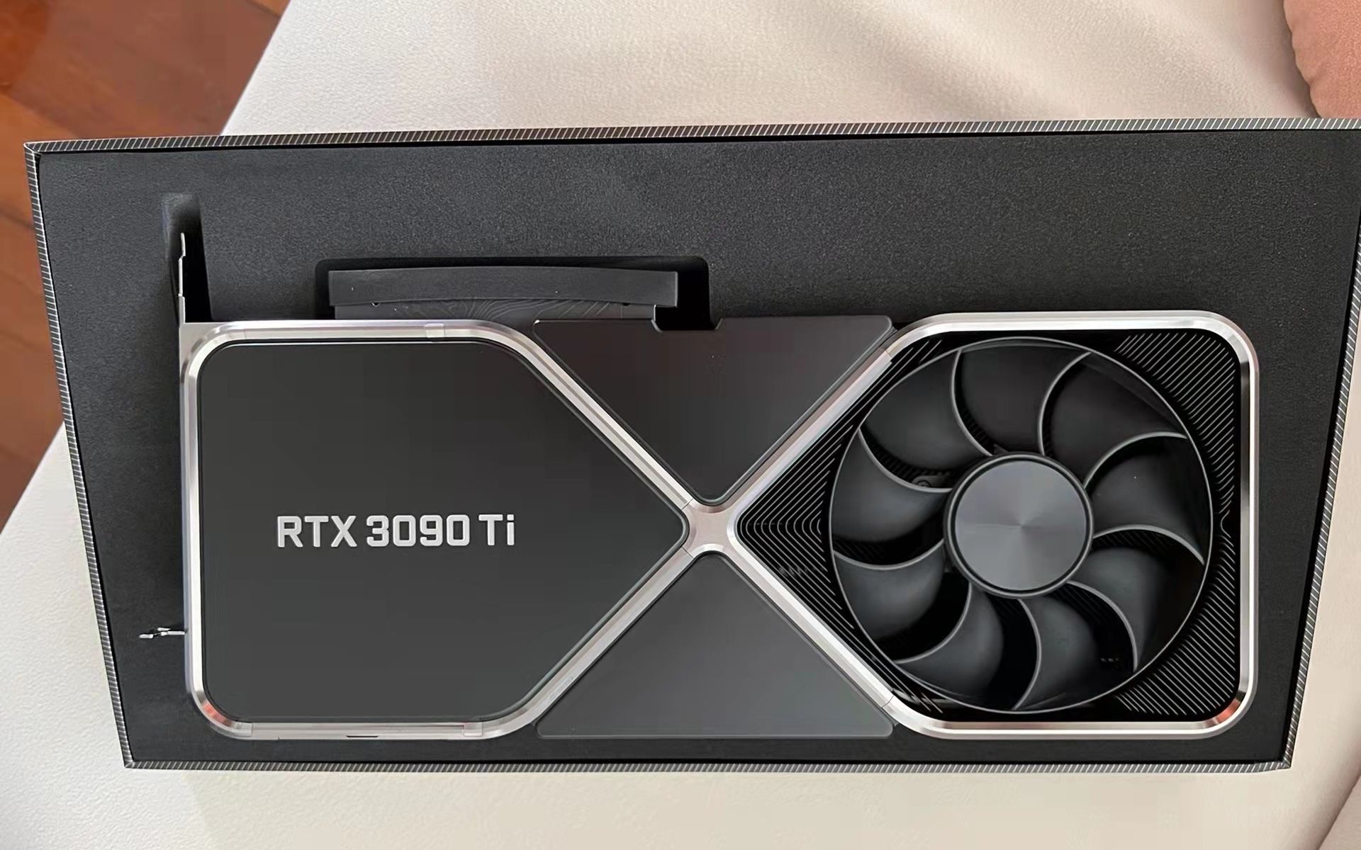 fe公版rtx3090ti超频测试显存24gbs等效核心2175mhz