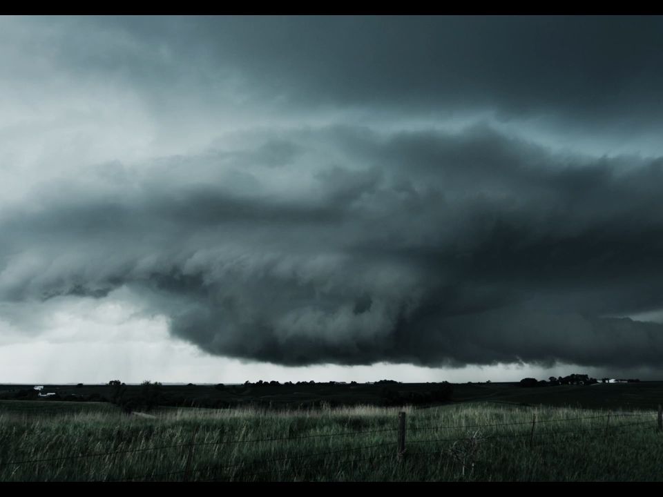 m1062 4k画质天空压迫感月黑风高月亮乌云密布雷电