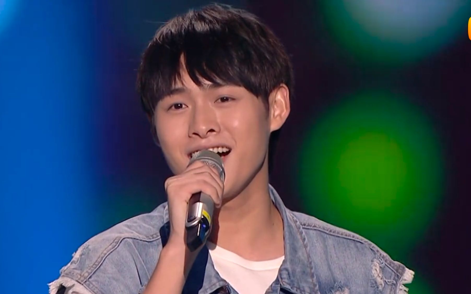 【中国好声音2019】校草洪雨雷翻唱「模范情书」少年满满 打动李荣浩