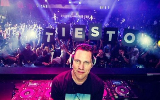 [图]【转载】铁斯托（Tiësto）蝉联三年世界百大DJ冠军，永远的电音之神