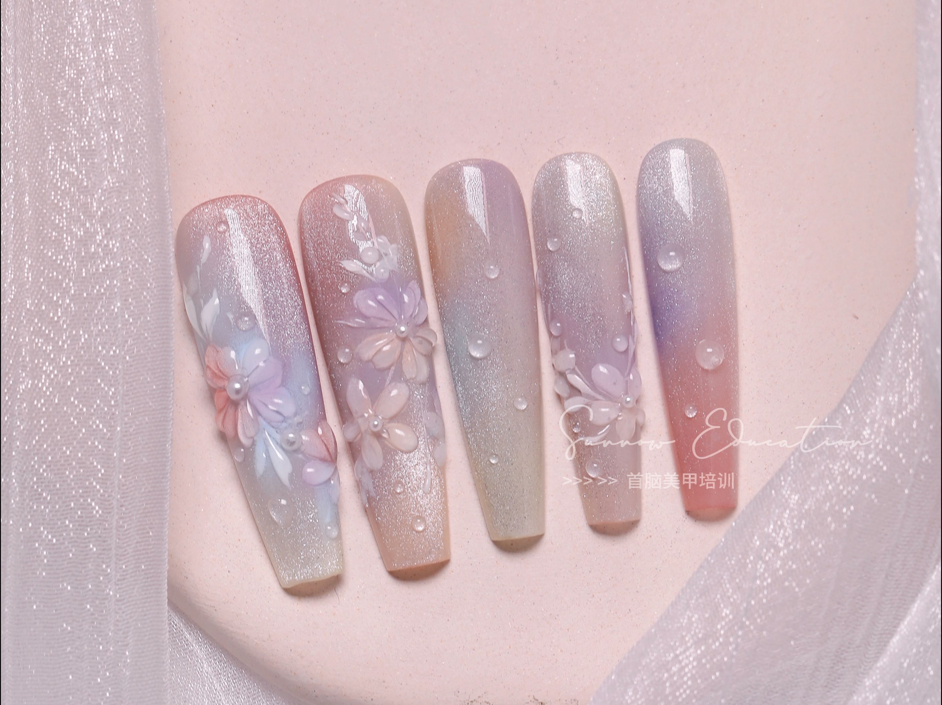 夏日水灵温柔冰花美甲