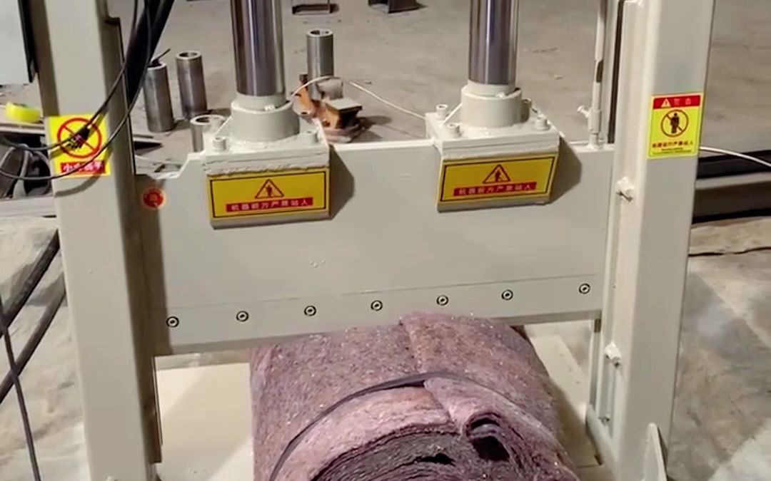 地毯 毛毡切料机 双缸切断机 切口平整 动力足 运行稳定