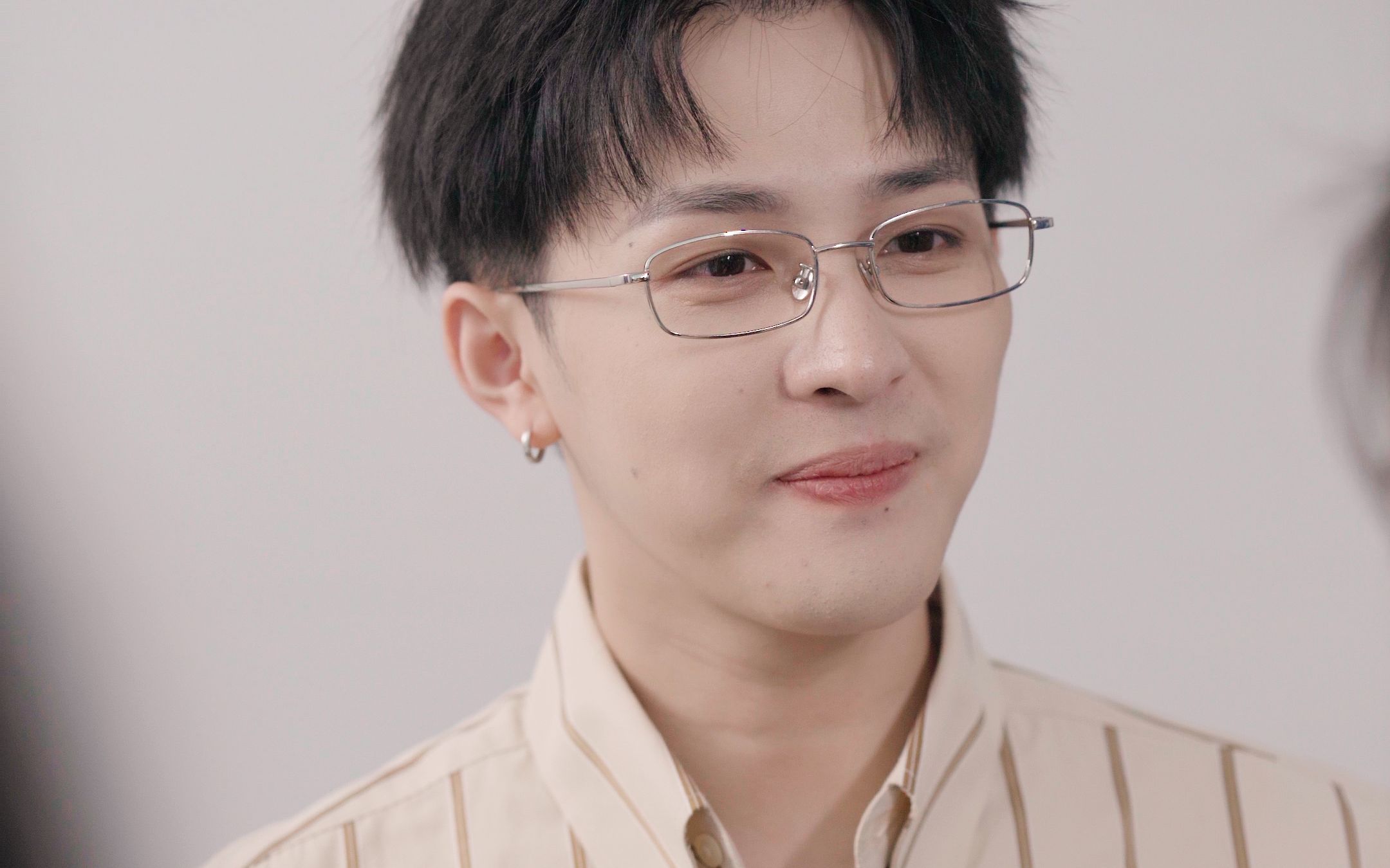 【周亦燃】你能接受老公身边有个年轻貌美的秘书吗?