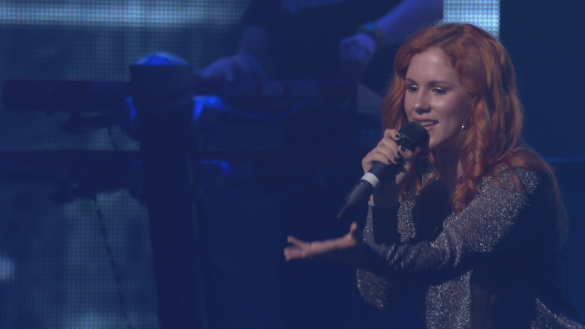 [图]Perfect Stranger (Live at iTunes Festival 2011) - Katy B