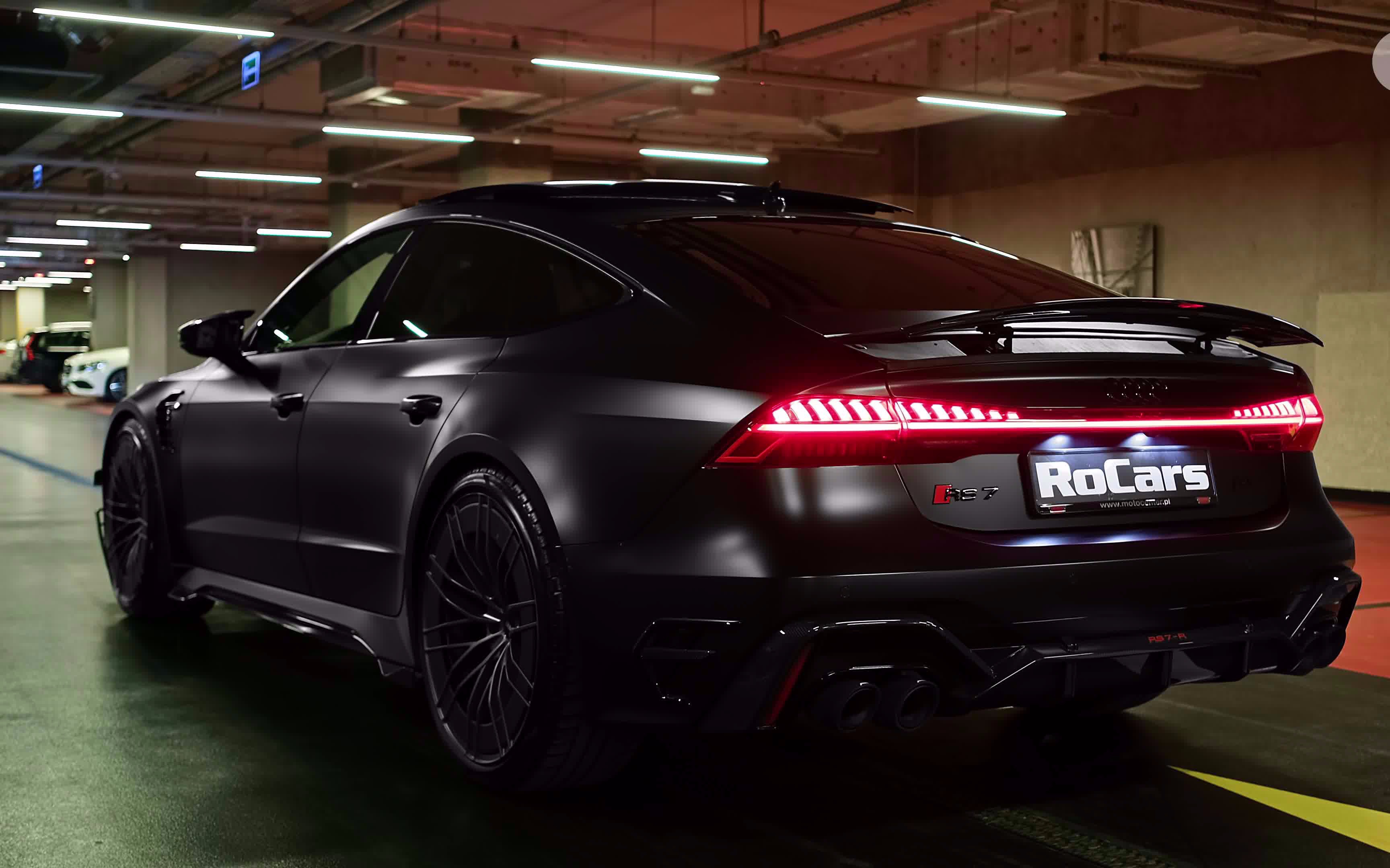 奥迪rs7-r sportback by abt(2021) -排气声,内部和外部_哔哩哔哩