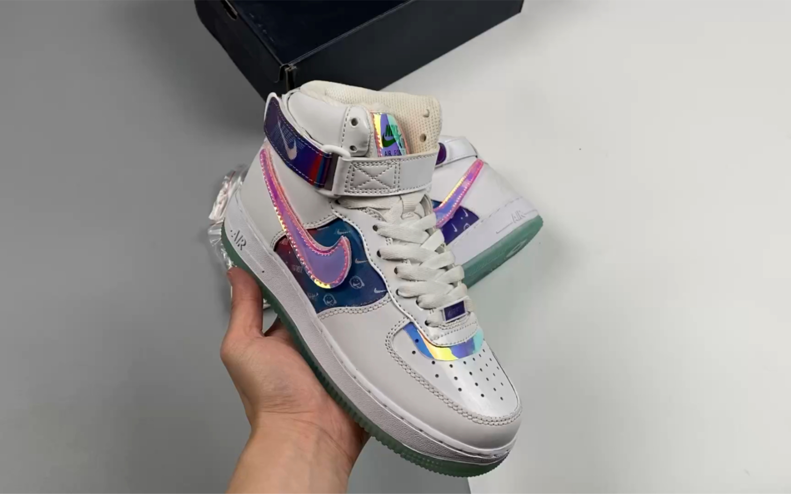 nikeairforce1hi电玩炫彩镭射原楦头原纸板打造纯正空军版型