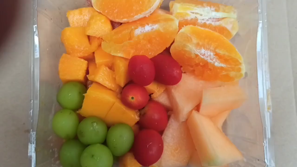 第86次给女朋友切水果:芒果 橙子 哈密瓜 葡萄 小番茄