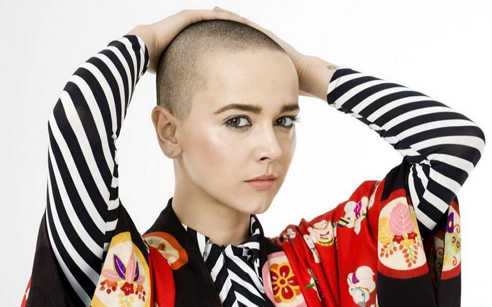 【推荐】波兰流行歌手brodka_哔哩哔哩 (゜-゜)つロ 干杯~-bilibili