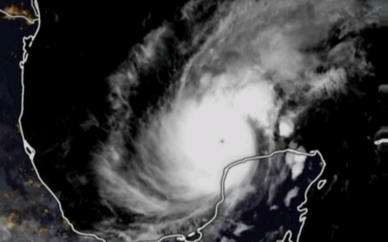 美国南部要遭殃了,墨西哥湾飓风米尔顿从热带扰动增强成为五级飓风仅