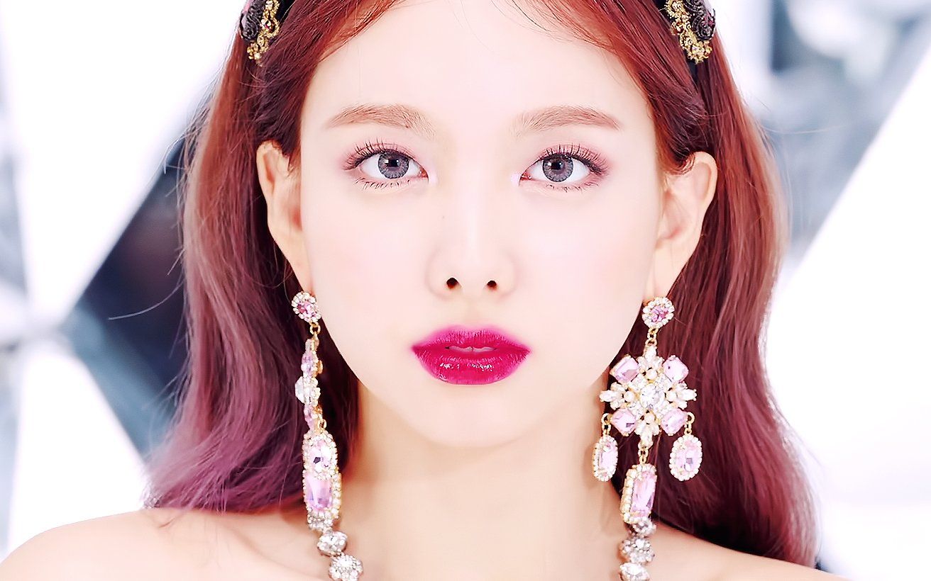 林娜琏绝美个人预告 twice mini8辑新曲"feel special"成长锐变