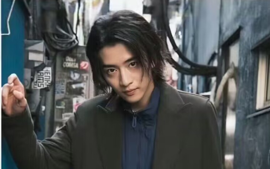 你是从哪里爱上饭岛宽骑的呢?