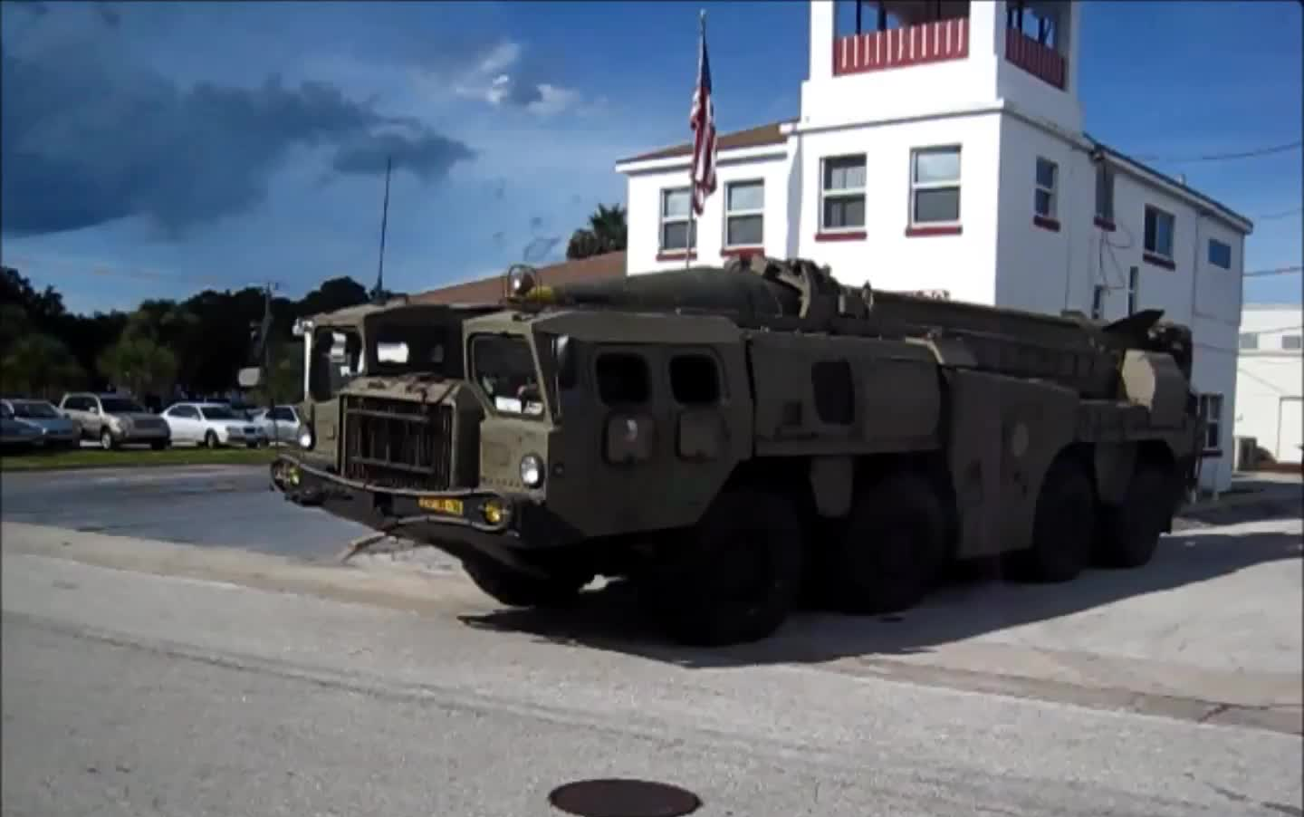 迷失在山姆大叔家的飞毛腿导弹发射车(这里是什么地方(19Д19