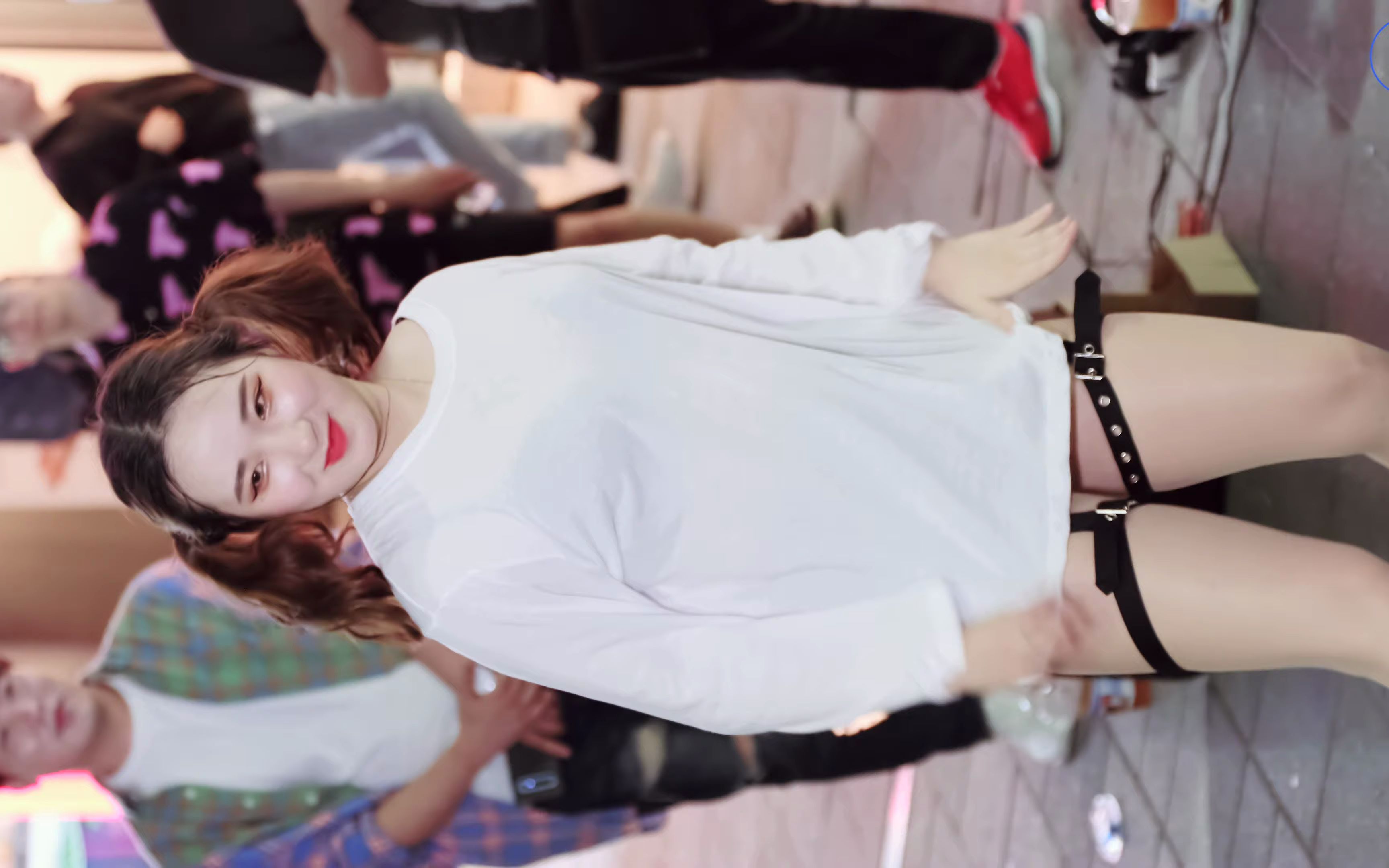 【小郑4k直拍】郑仁 - 03小混混弘大街头表演4k60p直拍