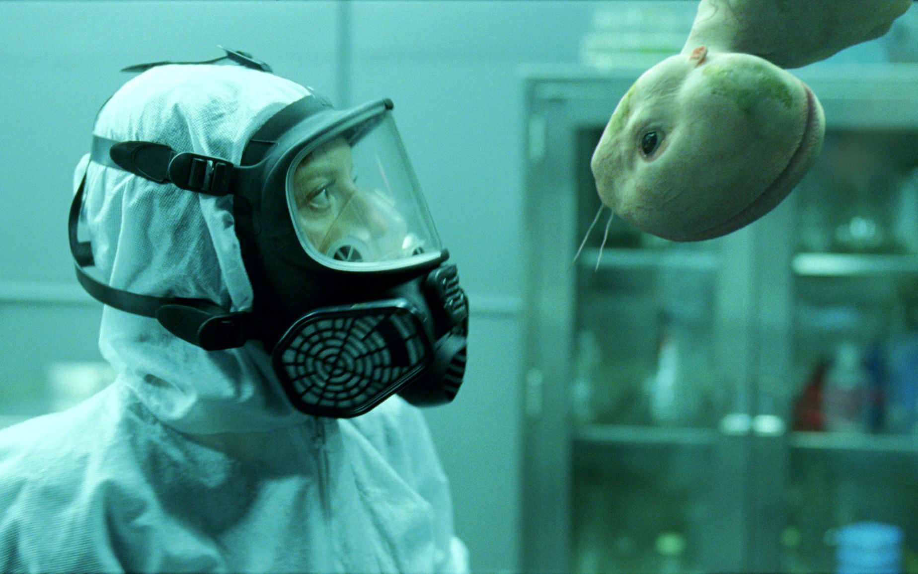 科幻电影:女科学家创造出特殊生命,当女儿养大后,成了自己情敌