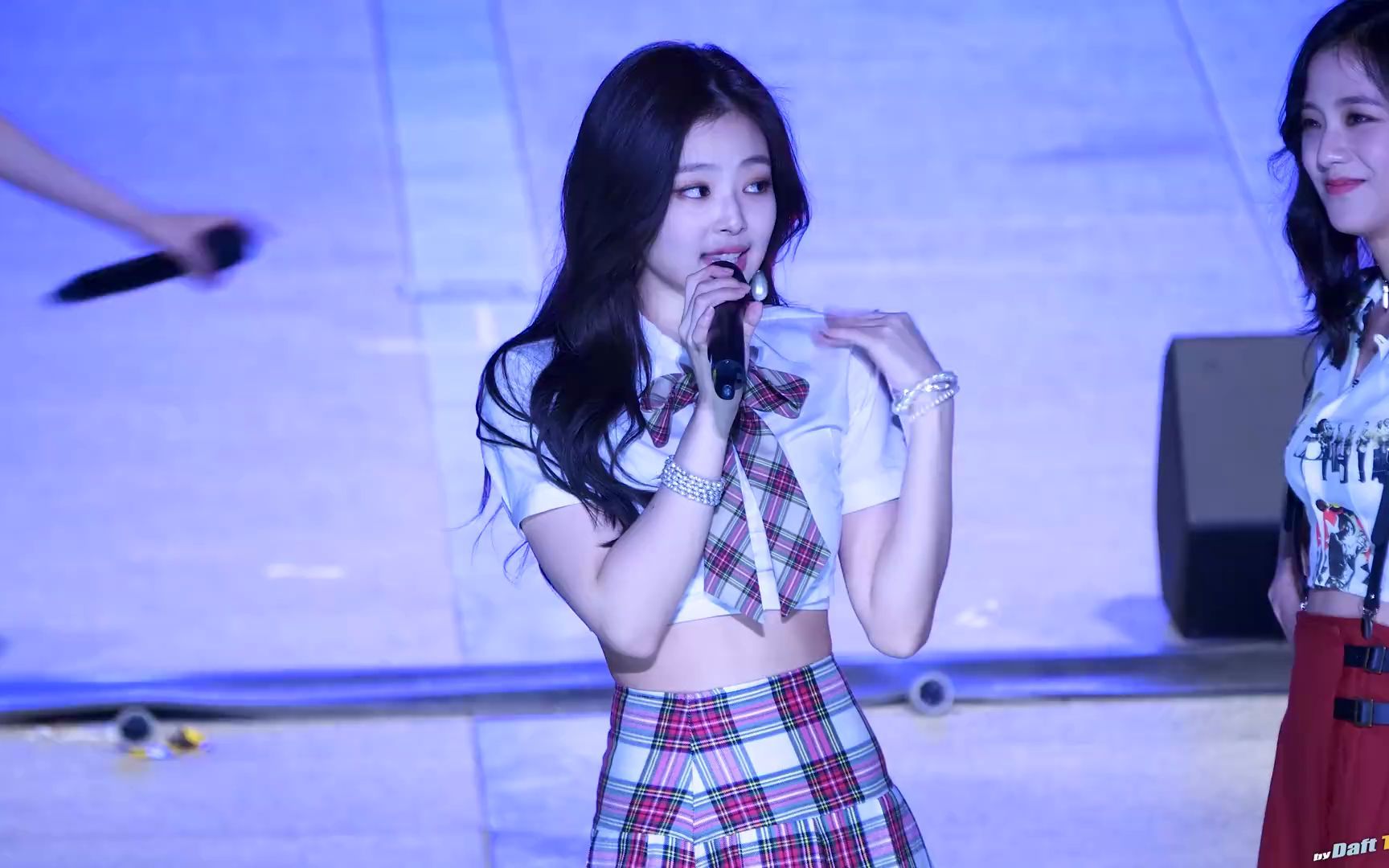 180524 jennie blackpink boombayah 4k 60p by dafttaengk_哔哩