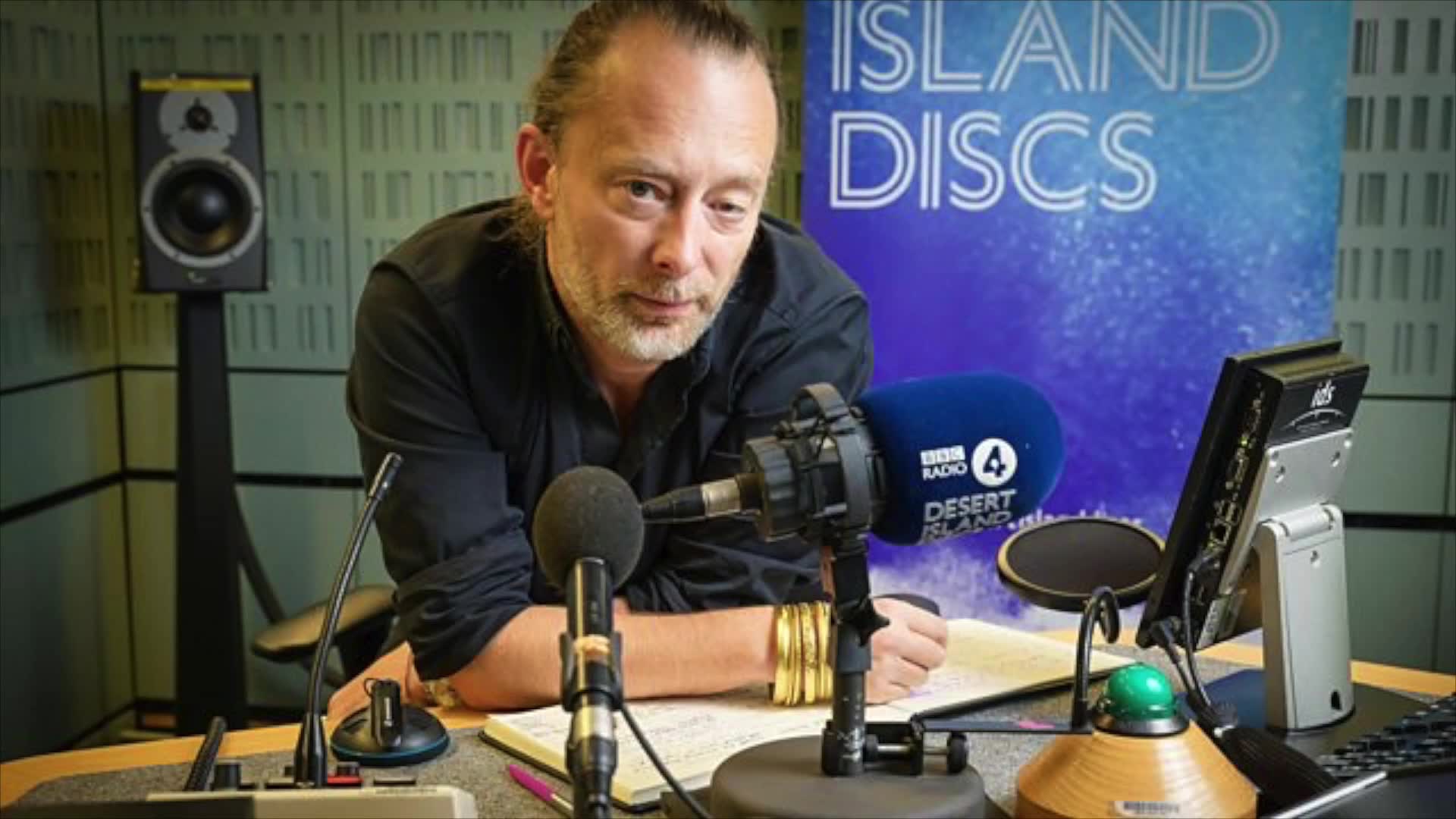 radiohead 主唱thom yorke 选出了8张他在无人荒岛时会带的专辑